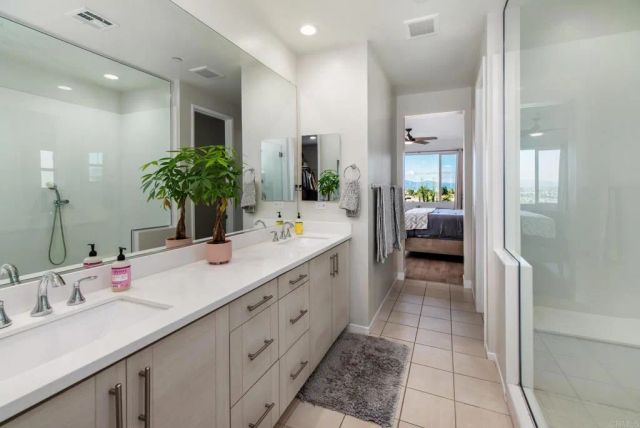 1244 Via Candelas, Oceanside, CA 92056