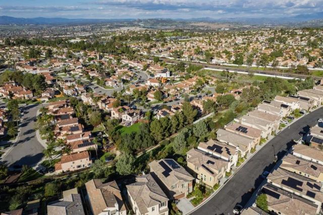 1244 Via Candelas, Oceanside, CA 92056