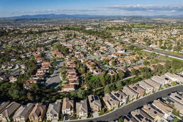 1244 Via Candelas, Oceanside, CA 92056