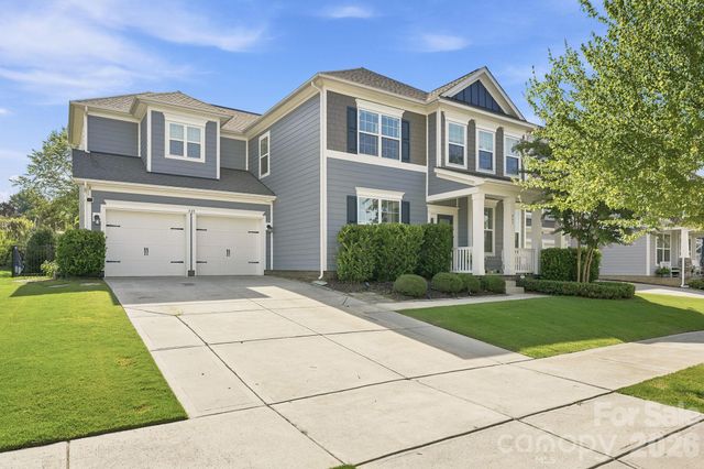 445 Hudson Place, Davidson, NC 28036