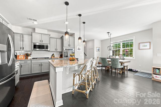 445 Hudson Place, Davidson, NC 28036