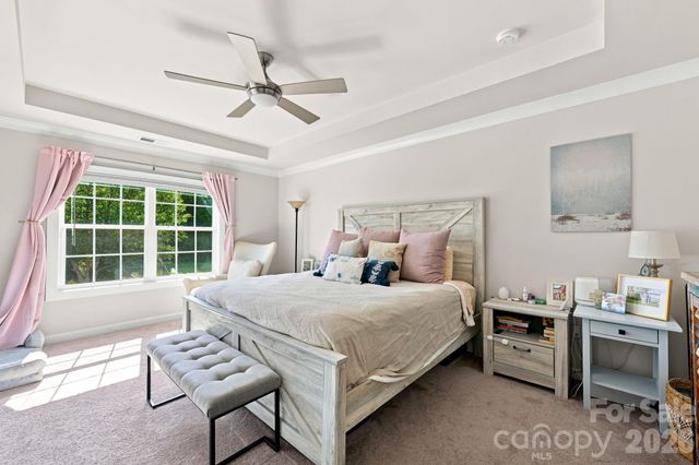 445 Hudson Place, Davidson, NC 28036