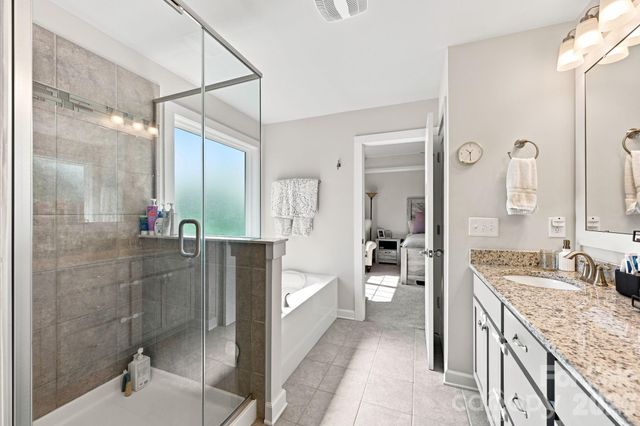 445 Hudson Place, Davidson, NC 28036