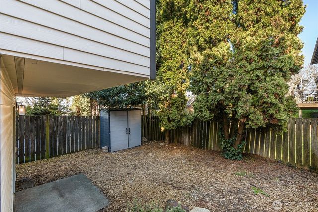 3708 20th Avenue SW, Seattle, WA 98106