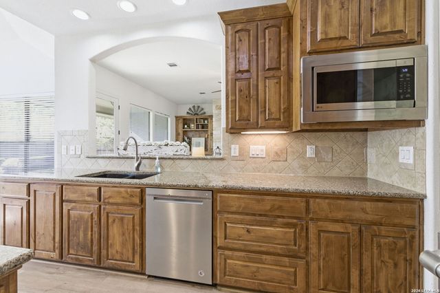 248 Leather Leaf, Boerne, TX 78006