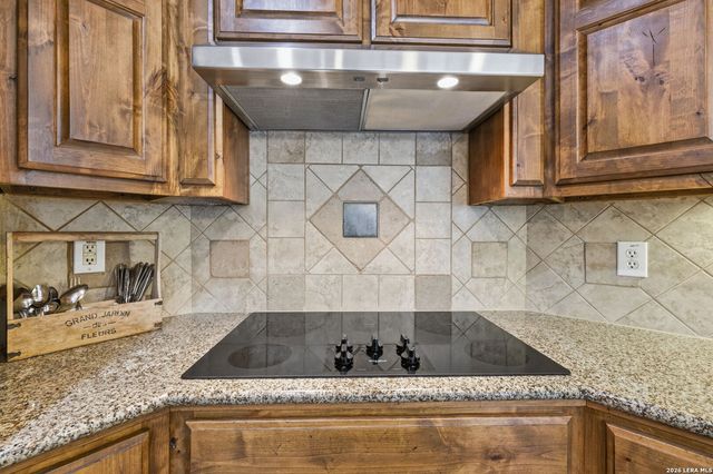 248 Leather Leaf, Boerne, TX 78006