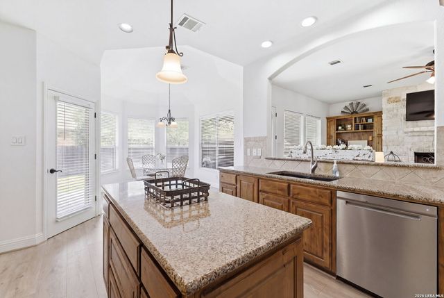 248 Leather Leaf, Boerne, TX 78006