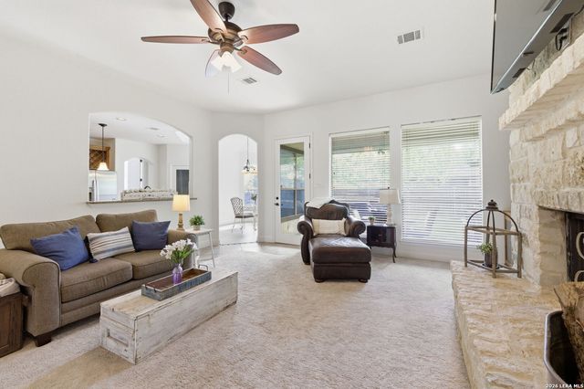 248 Leather Leaf, Boerne, TX 78006