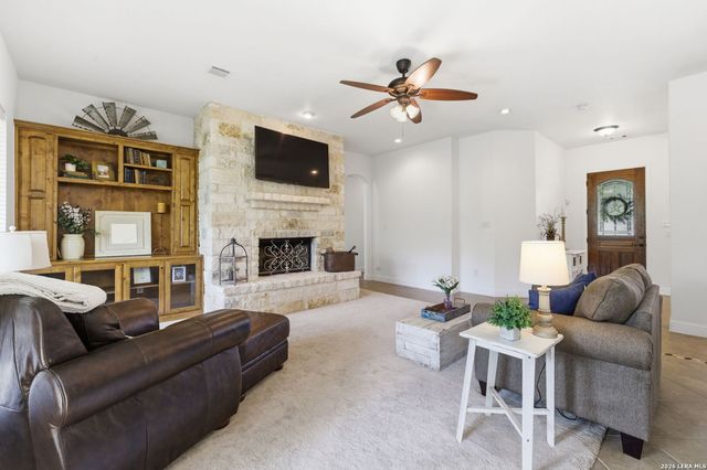 248 Leather Leaf, Boerne, TX 78006