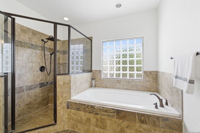 248 Leather Leaf, Boerne, TX 78006