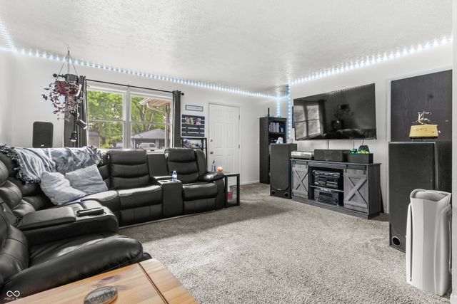 343 N Jefferson Street, Brownsburg, IN 46112