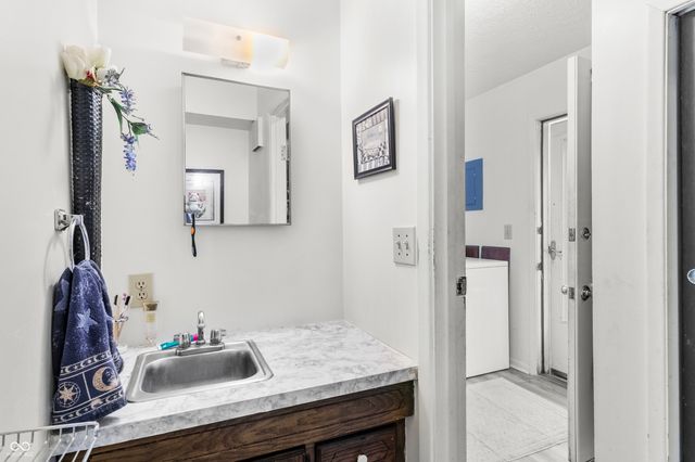 343 N Jefferson Street, Brownsburg, IN 46112