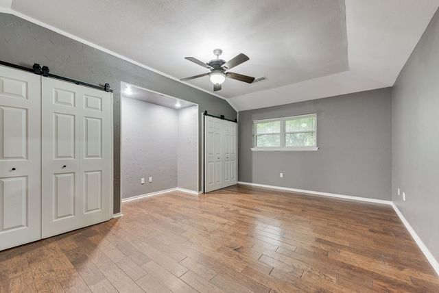 4500 Hacienda Drive, Arlington, TX 76017