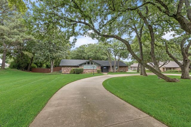 4500 Hacienda Drive, Arlington, TX 76017
