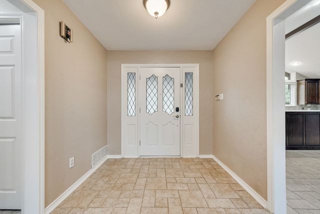 4500 Hacienda Drive, Arlington, TX 76017