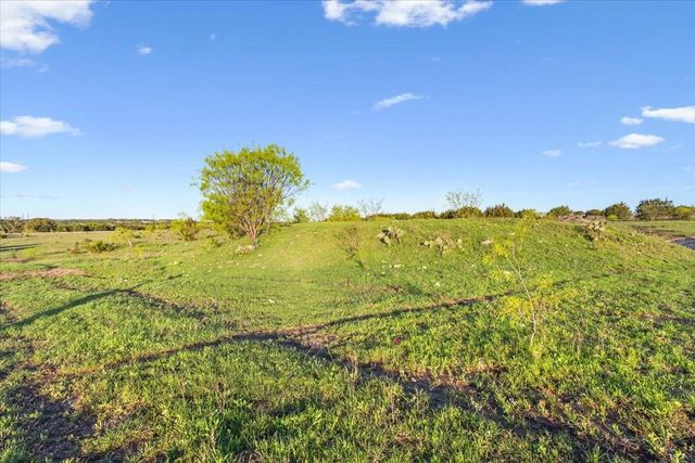 198 Cherry Laurel LN, Lampasas, TX 76550
