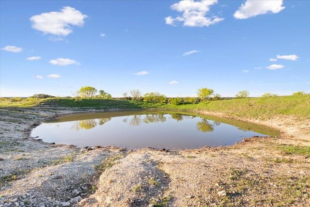 198 Cherry Laurel LN, Lampasas, TX 76550