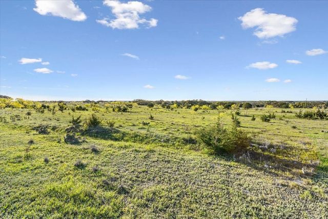 198 Cherry Laurel LN, Lampasas, TX 76550