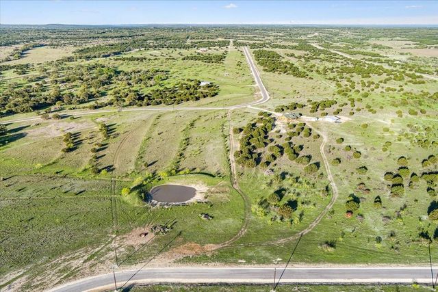 198 Cherry Laurel LN, Lampasas, TX 76550