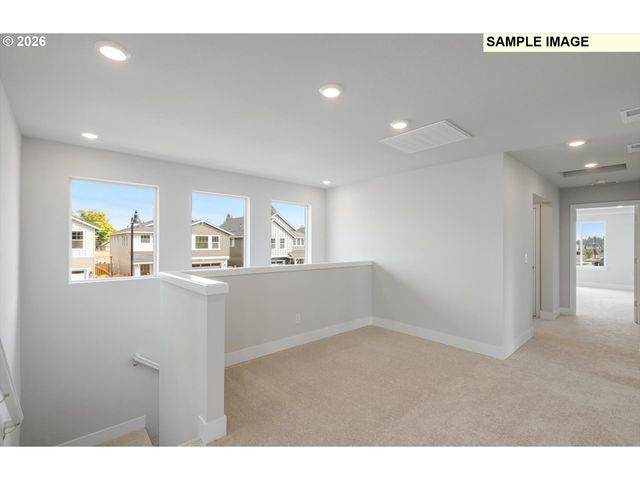 27284 Sw Larkspur Ter, Wilsonville, OR 97070