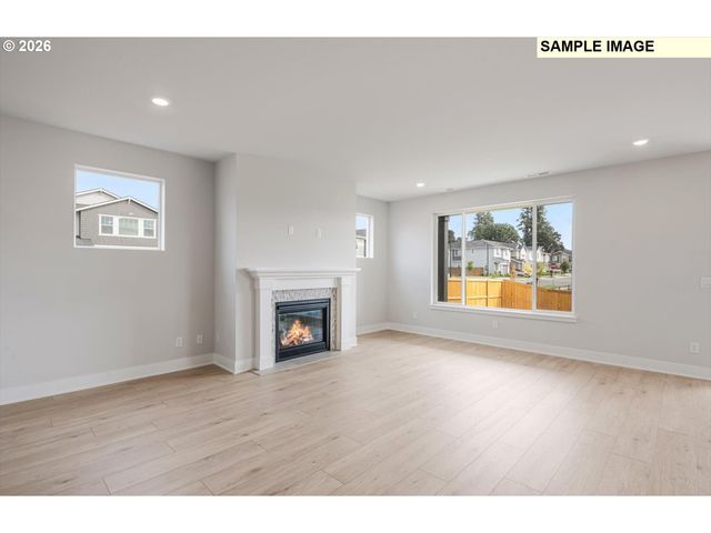 27284 Sw Larkspur Ter, Wilsonville, OR 97070