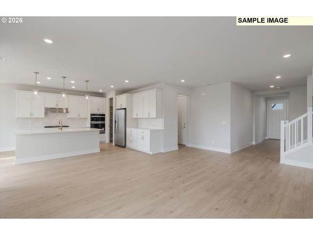 27284 Sw Larkspur Ter, Wilsonville, OR 97070