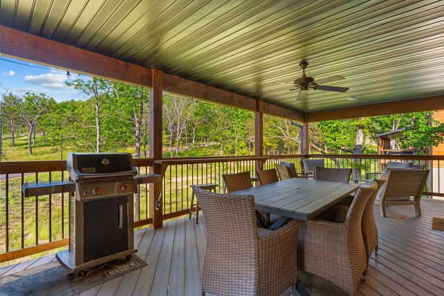 172 Ravine Roadway 30, Hollister, MO 65672