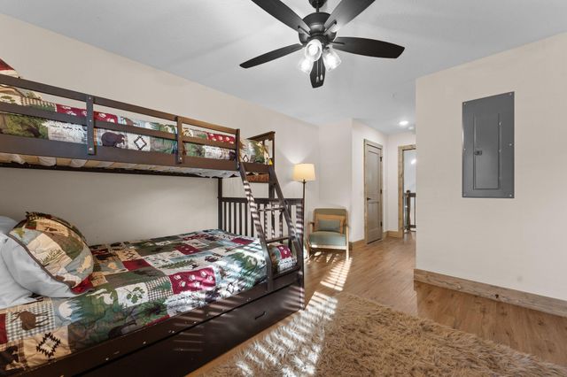 172 Ravine Roadway 30, Hollister, MO 65672