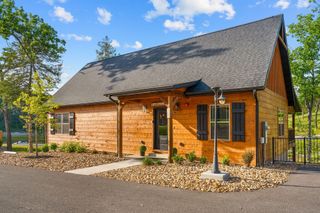 172 Ravine Roadway 30, Hollister, MO 65672