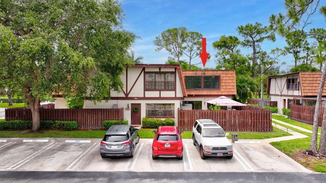 146 Weybridge Circle B, Royal Palm Beach, FL 33411