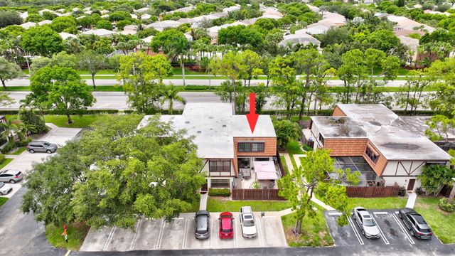 146 Weybridge Circle B, Royal Palm Beach, FL 33411