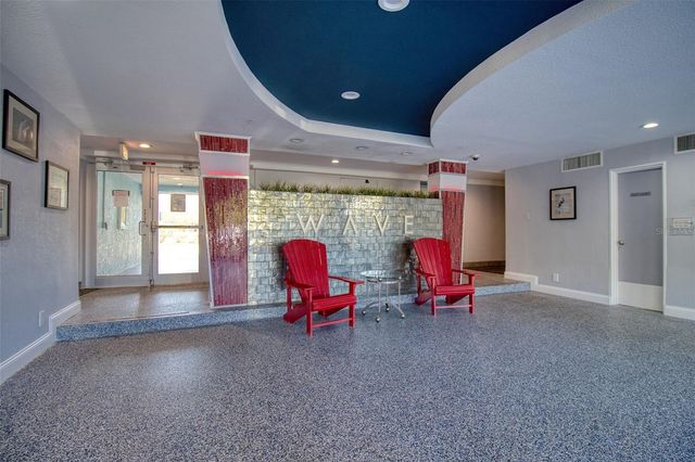 3315 58TH AVENUE S 422, St Petersburg, FL 33712