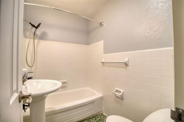 3315 58TH AVENUE S 422, St Petersburg, FL 33712