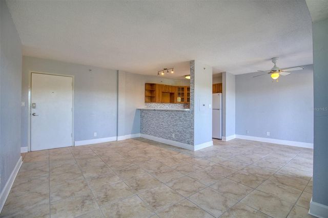 3315 58TH AVENUE S 422, St Petersburg, FL 33712