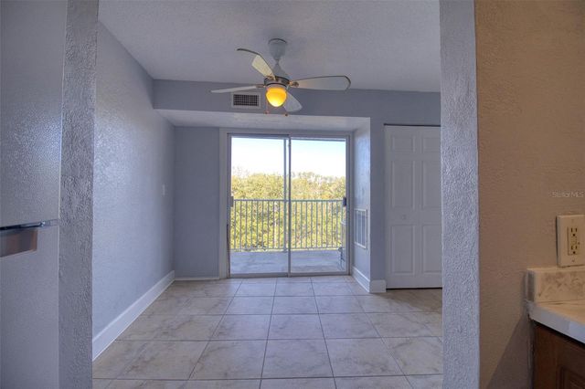 3315 58TH AVENUE S 422, St Petersburg, FL 33712