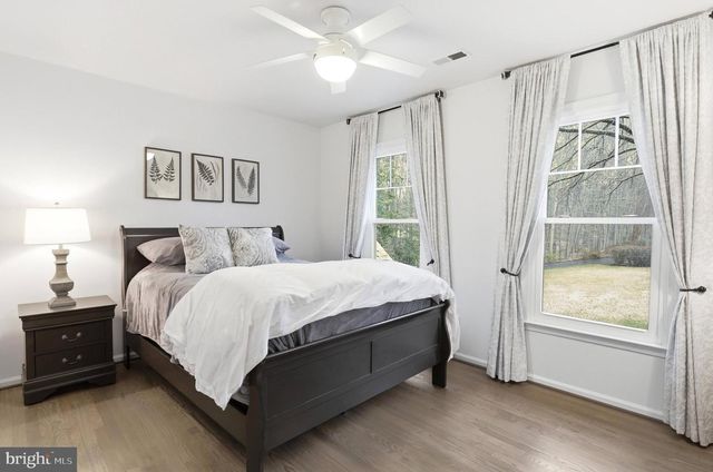 9200 WRIGHTS HOLLOW LN, Lorton, VA 22079