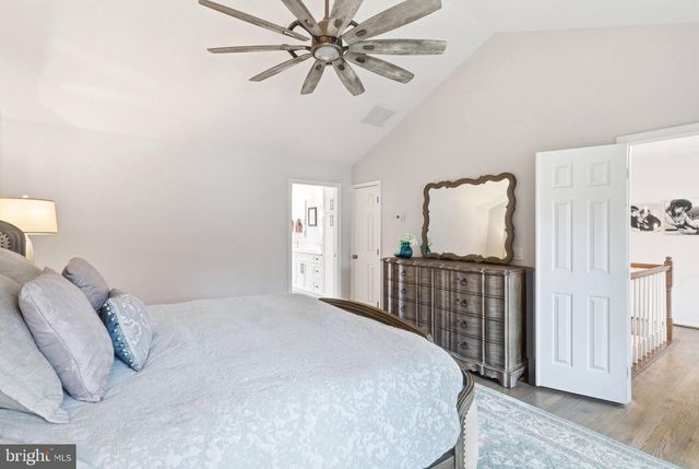 9200 WRIGHTS HOLLOW LN, Lorton, VA 22079