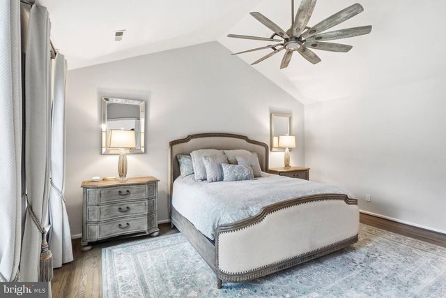 9200 WRIGHTS HOLLOW LN, Lorton, VA 22079