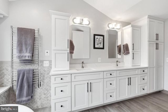 9200 WRIGHTS HOLLOW LN, Lorton, VA 22079