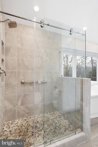 9200 WRIGHTS HOLLOW LN, Lorton, VA 22079