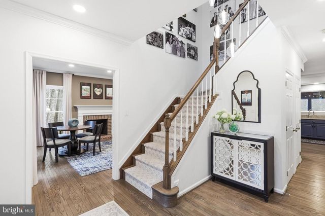 9200 WRIGHTS HOLLOW LN, Lorton, VA 22079