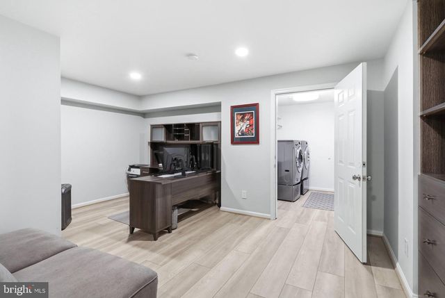 9200 WRIGHTS HOLLOW LN, Lorton, VA 22079