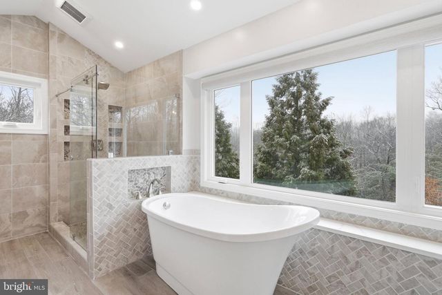 9200 WRIGHTS HOLLOW LN, Lorton, VA 22079