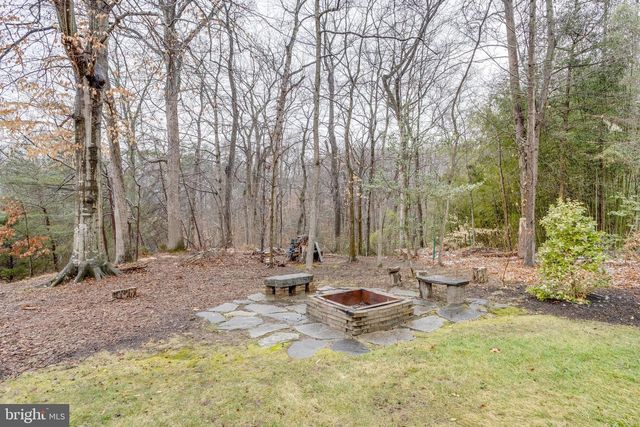 9200 WRIGHTS HOLLOW LN, Lorton, VA 22079