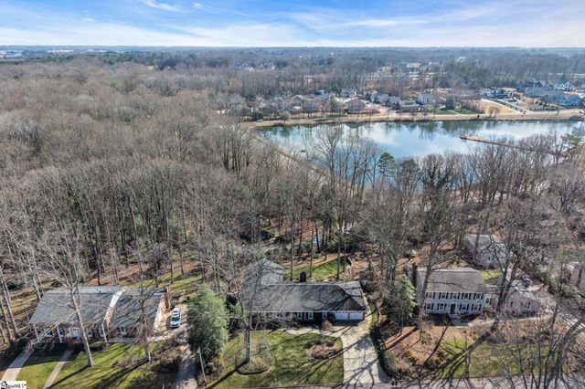 16 Sugarberry Drive, Greenville, SC 29615