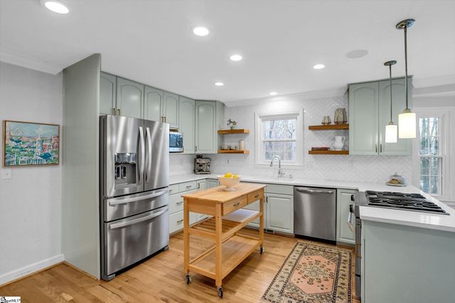 16 Sugarberry Drive, Greenville, SC 29615