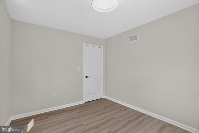 56 YALE AVE, New Castle, DE 19720