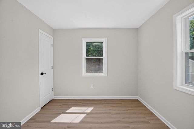 56 YALE AVE, New Castle, DE 19720