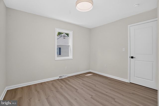 56 YALE AVE, New Castle, DE 19720