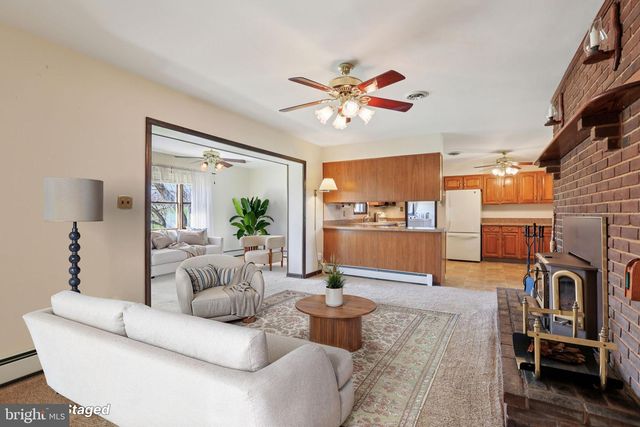 7210 OLD WASHINGTON RD, Woodbine, MD 21797